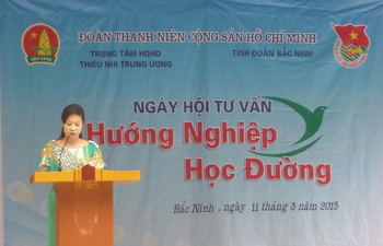 Ngày hội truyền thông, tư vấn hướng nghiệp học đường cho học sinh THCS tại huyện Yên Phong, tỉnh Bắc Ninh.