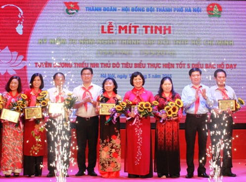 Hà Nội: Lễ mít tinh kỷ niệm 75 năm ngày thành lập Đội TNTP Hồ Chí Minh