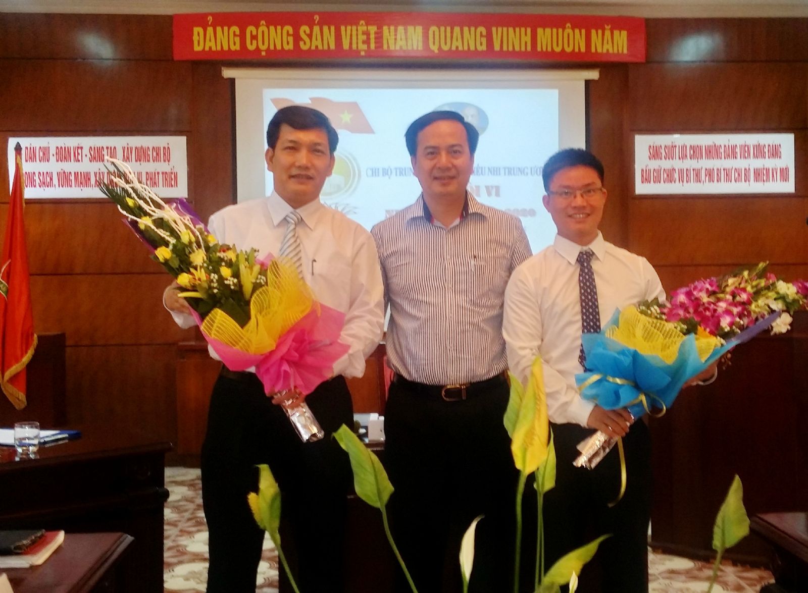 Công tác Đảng 1