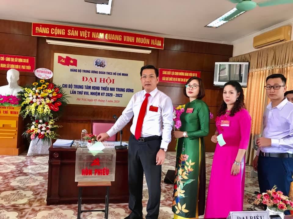 Đại hội Chi bộ Trung tâm Hướng dẫn hoạt động thiếu nhi Trung ương lần thứ VIII, nhiệm kỳ 2020 - 2022. 4